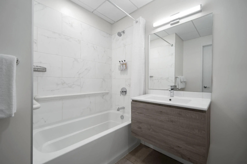 Reside NoMa, a Wyndham Residence