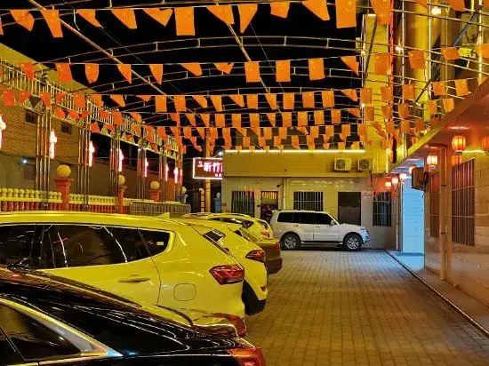 Chengcheng Tingzhu Business Hotel