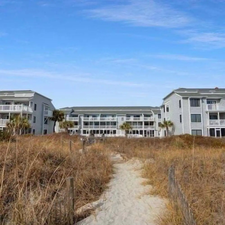 Sea Cloisters 105b 3 Bedroom Condo