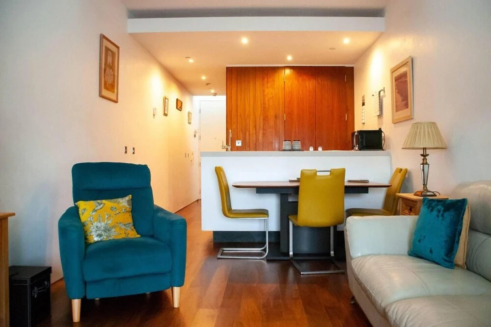 1-bed Apartment in a Historic Area of Plymouth