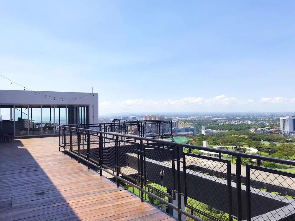 The Residences at BCCT by Stays PH Cozy retreat with hotel-style comforts and convenience, best location in BGC