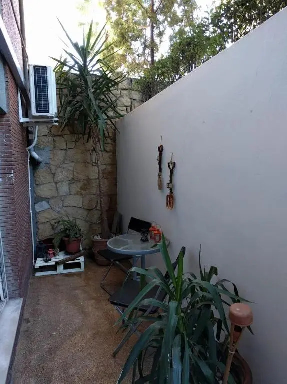 Cozy apartment ideally located city center and Megaron Moussikis metro station