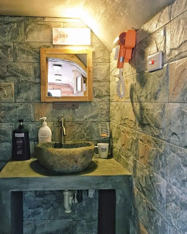 Amaya Retreat