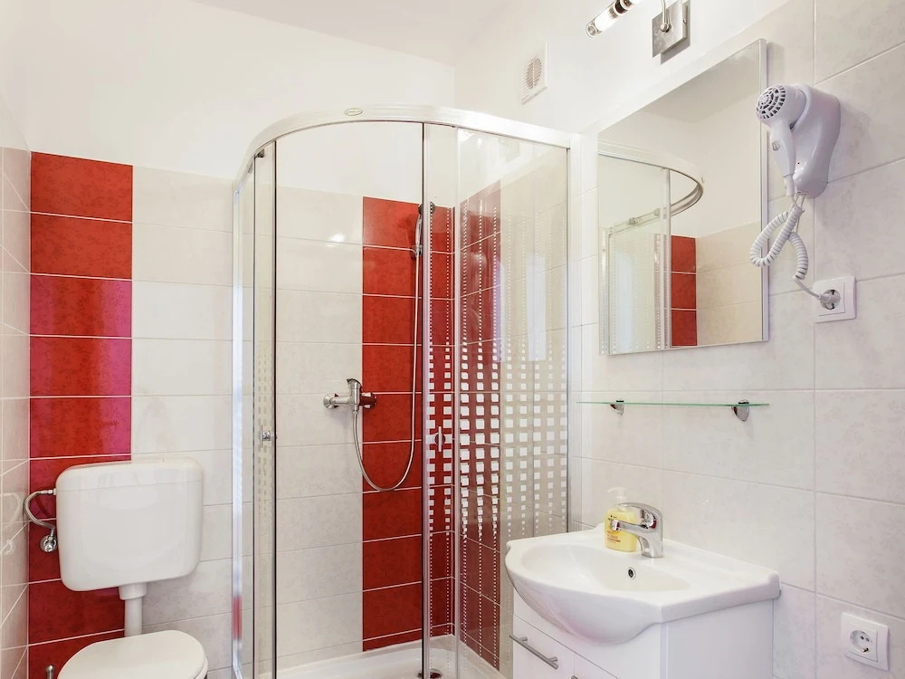 New Modern Fully Furnished Apartment in Center of Split Ideal for 3 Persons