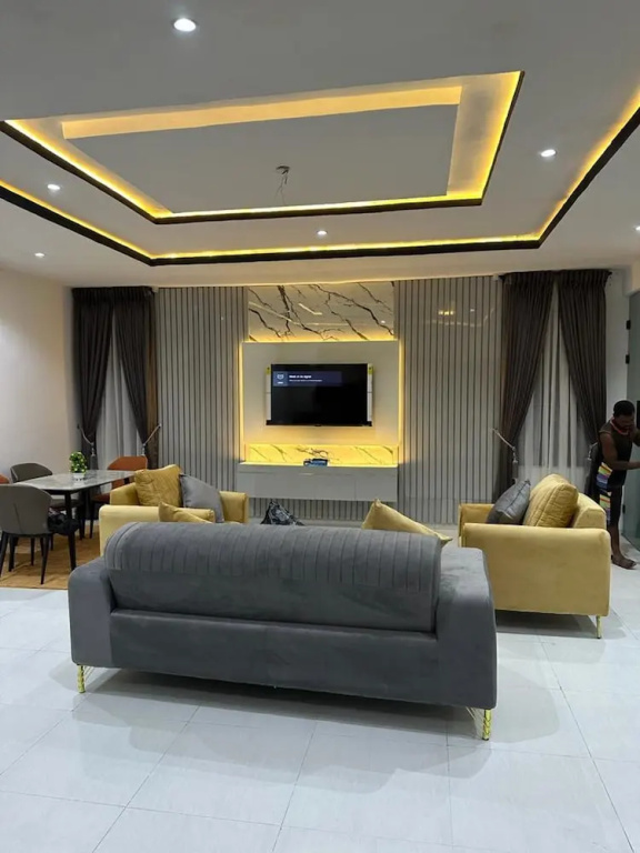 Luxury 2 bed Service Apartment at Ikate