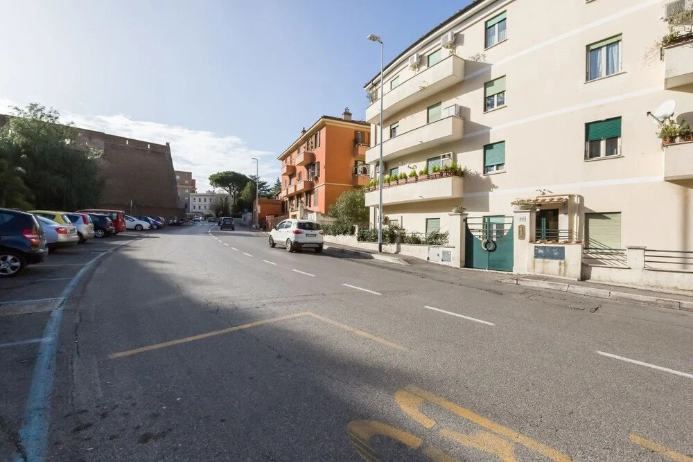 Exclusive 2bed Apt With AC by Vatican Wall