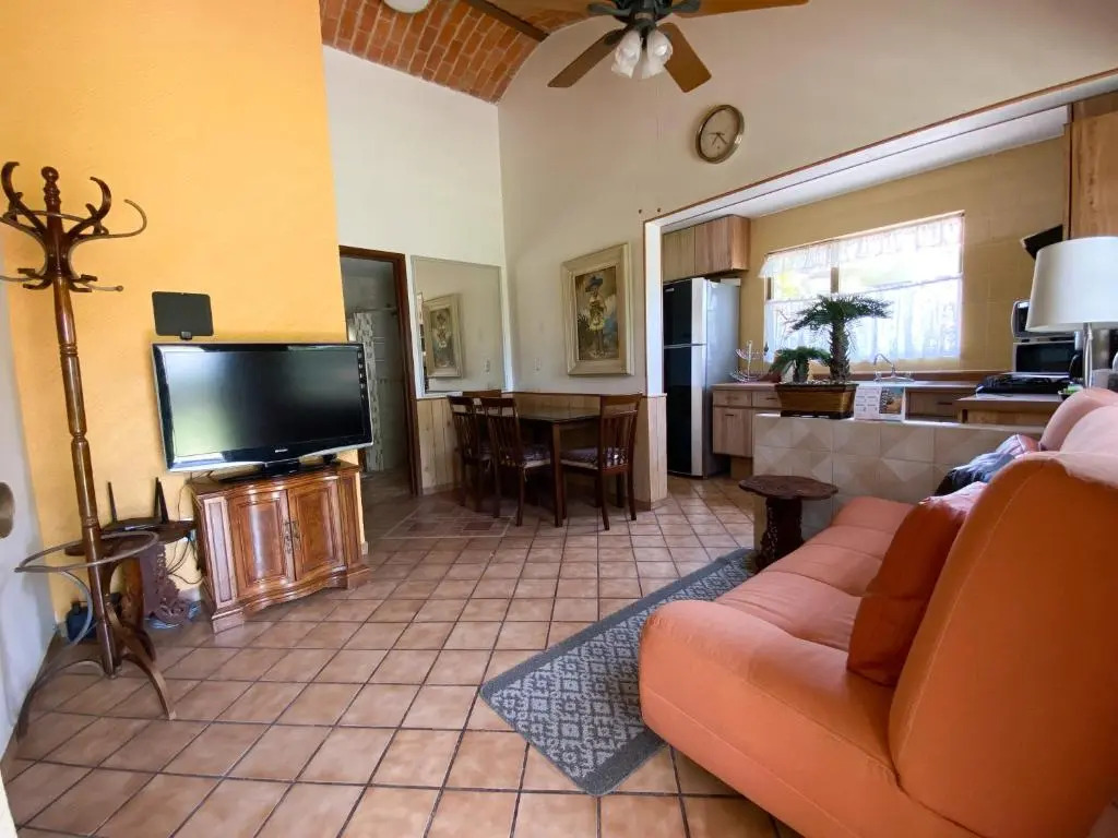 Las Casitas Campestres de Fraida - Un Oasis dentro de la Ciudad