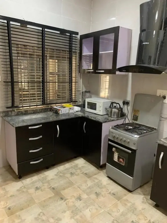 ELLEX SLEEVES APARTMENTs