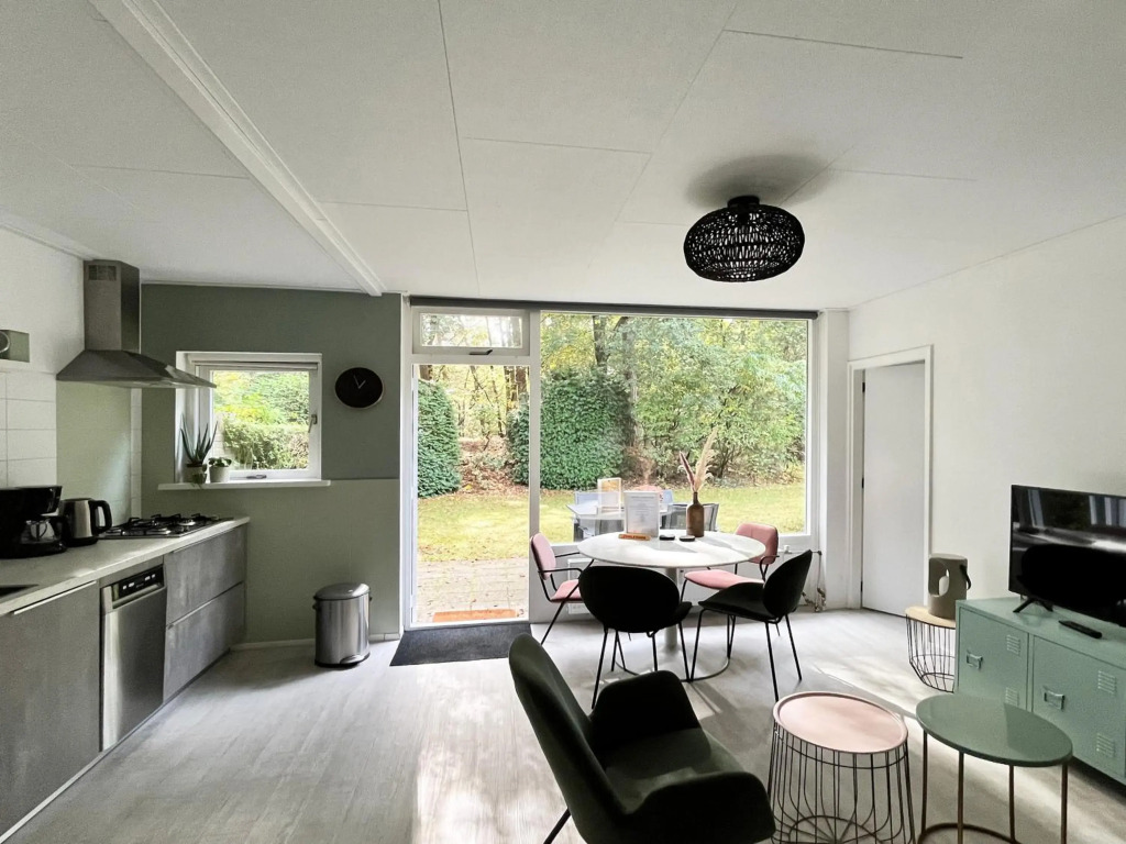 Modern natuurhuisje midden in het bos op de Veluwe