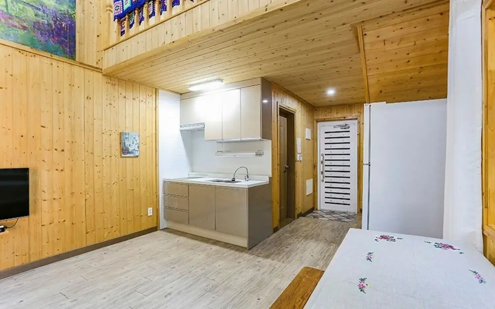Gurye Deuran-Gil Pet Pension