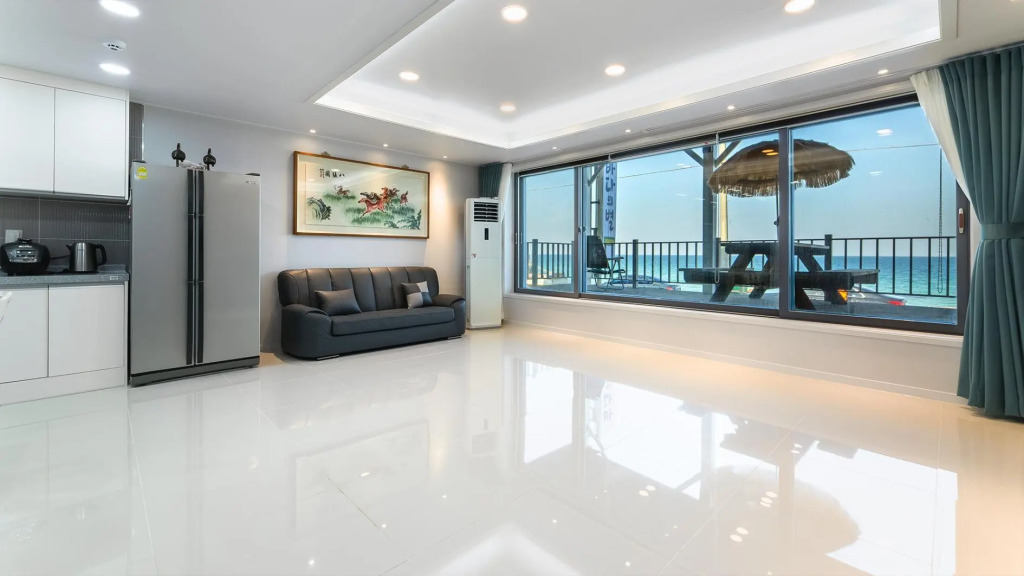 Gangneung Badauibyeol Pension
