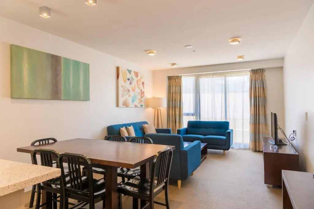 Boulcott Suites