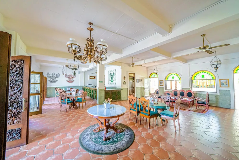 Pitaloka Hotel Sanur By DeWizZ Management