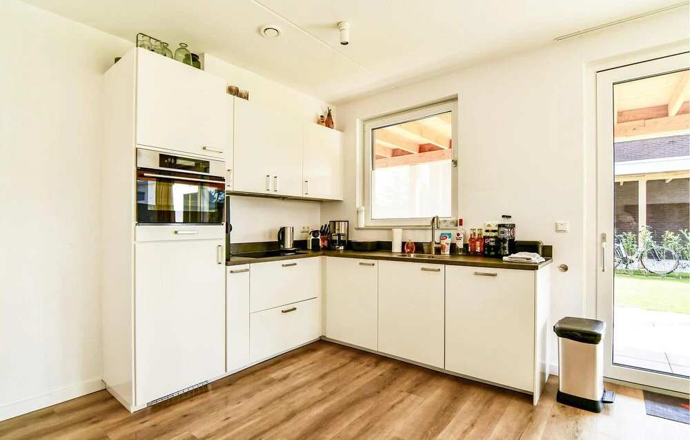 Villa Maroma Regal Veerse Meer, gratis 4 E-bikes, gratis laden EV, trampoline