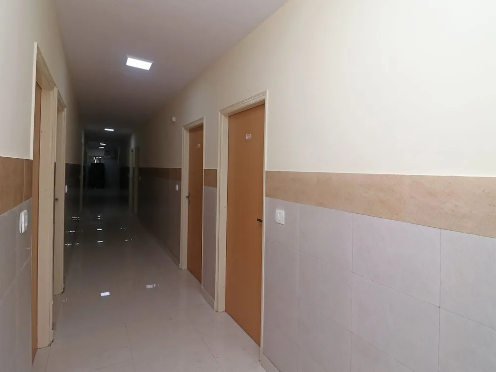 Hotel Crosswind By OYO Rooms