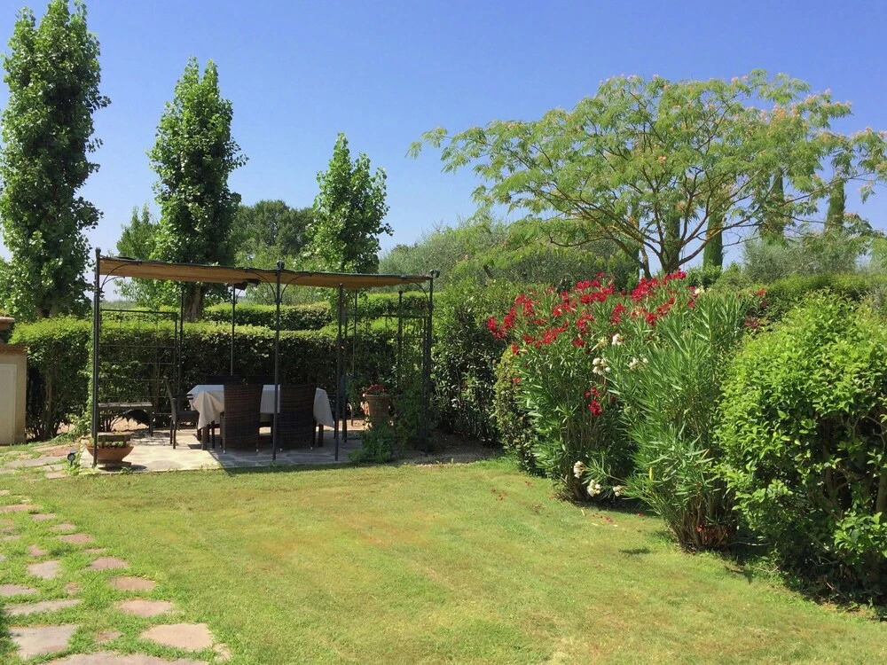 Rustic Villa in Cortona with Pool