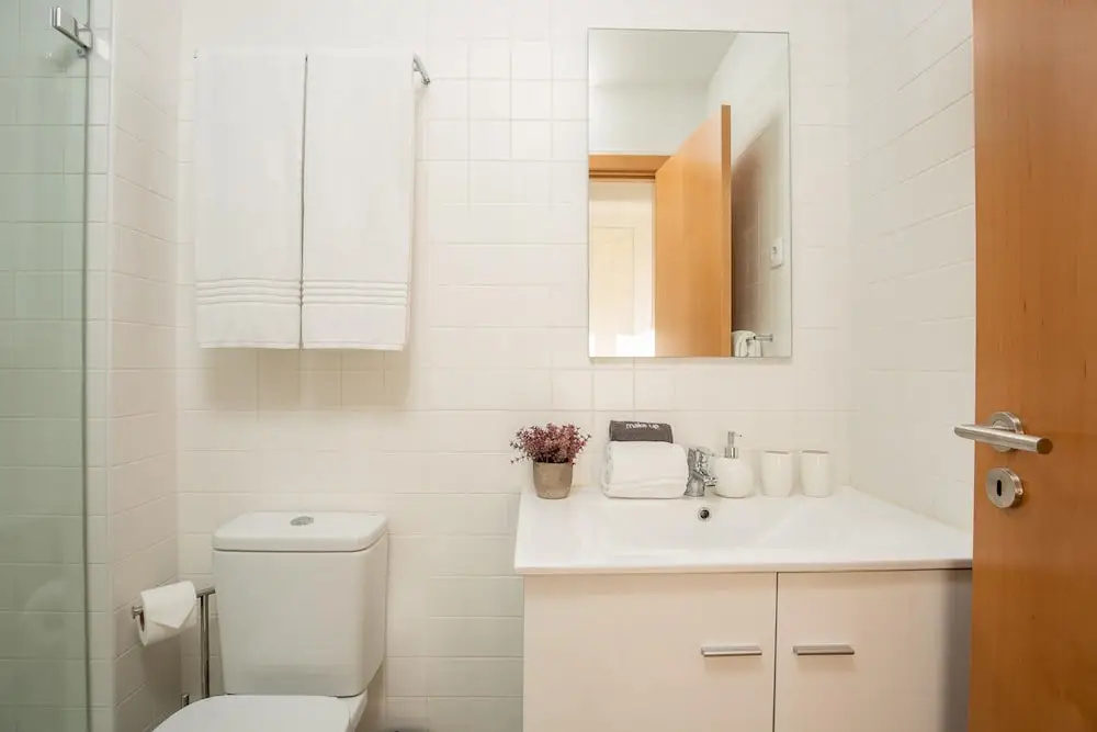 Cosy 2 in Oporto With 1 Bedrooms and 1 Bathrooms