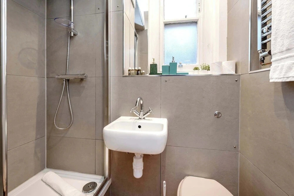 Stylish 2 bed - Tower Hamlets