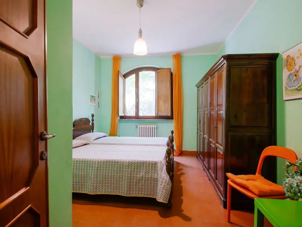 Splendid Holiday Home in Altopascio With Garden