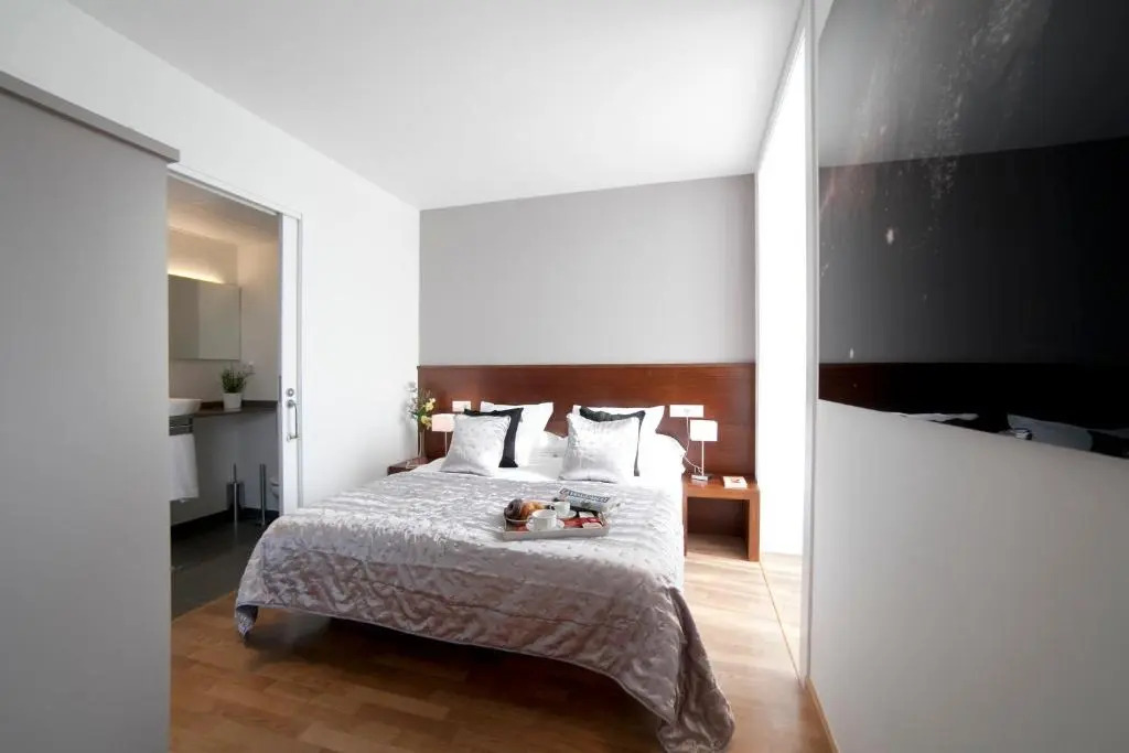 Serennia Apartamentos Ramblas - Plaça Catalunya