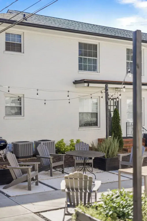 881 Furnished Apartments