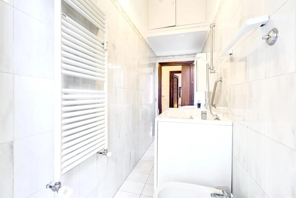 Apartment With 2 Bedrooms In Roma With Furnished Balcony And Wifi 130 Km From The Slopes