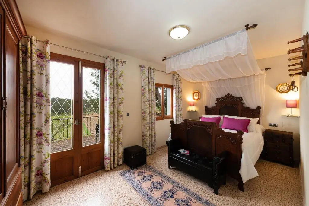 Eco Finca Can Alegria with Pool - Happy Rentals