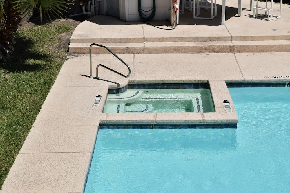 123 Sea Breeze - One Bedroom Condo