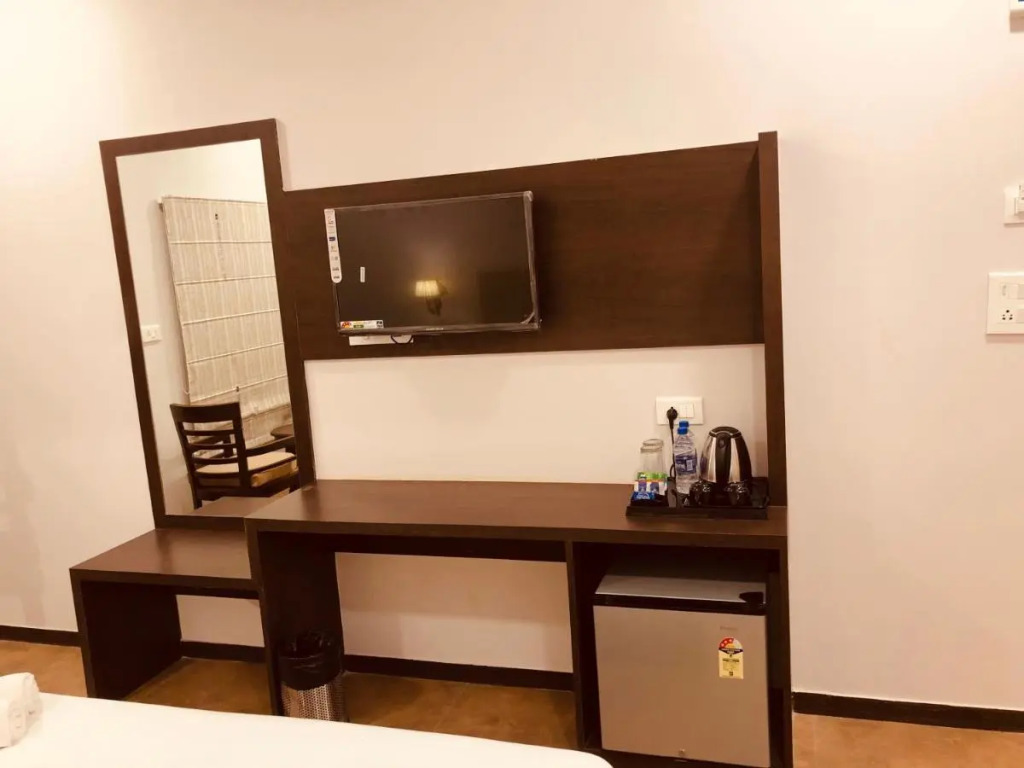 Aurum Resorts Morjim, 500 meters from Beach
