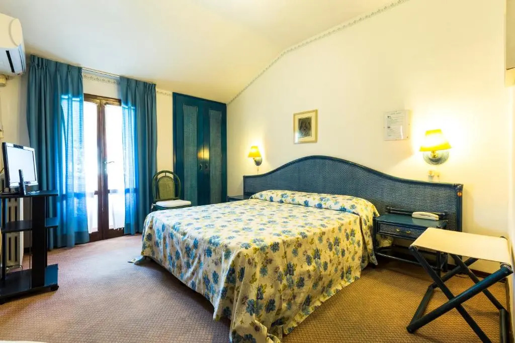 Hotel Sonia