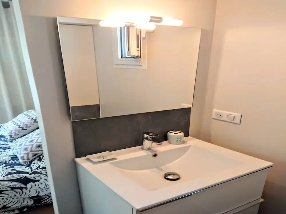 Cozy Apartment for 2 in Antibes