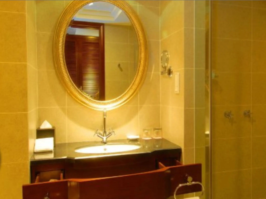 Harbour Oriental Hotel