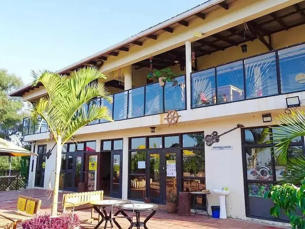 Leleshwa Getaway
