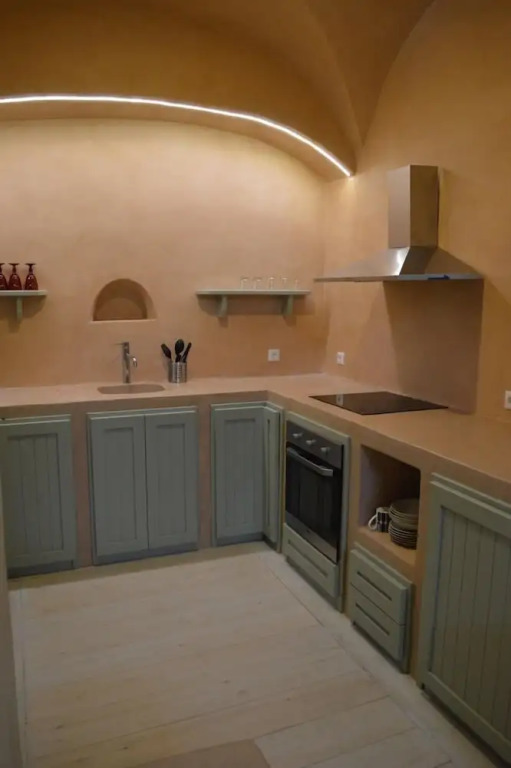 Pyrgos Old winery villa