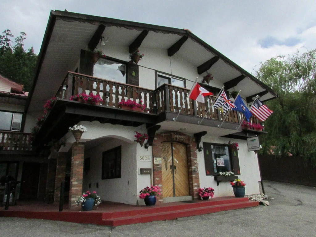 Gables Motel