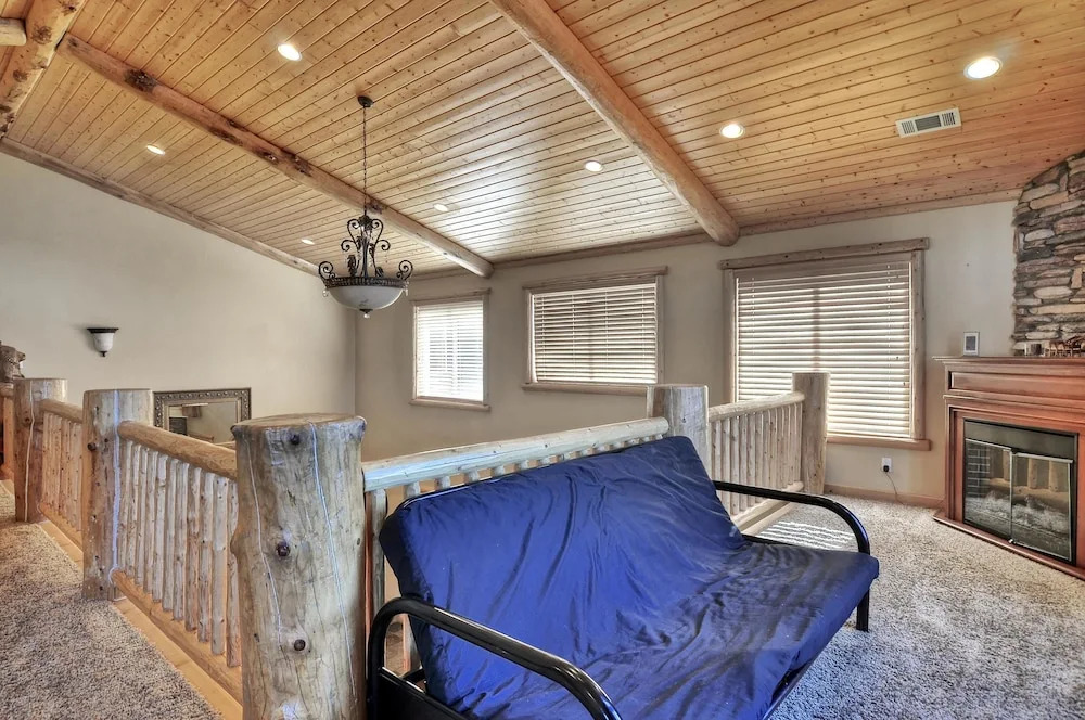 No 34 Bald Eagle Lodge