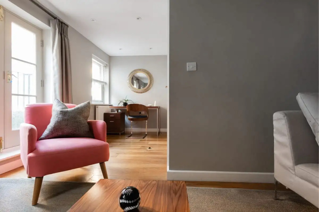 The Norfolk Maisonette - Lovely 4BDR Mews Home in Paddington