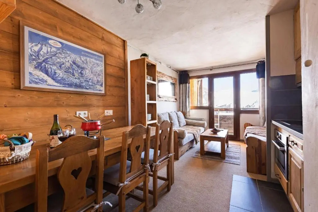 Chalet Chamois - Central Modern Duplex for 6 by Avoriaz Chalets