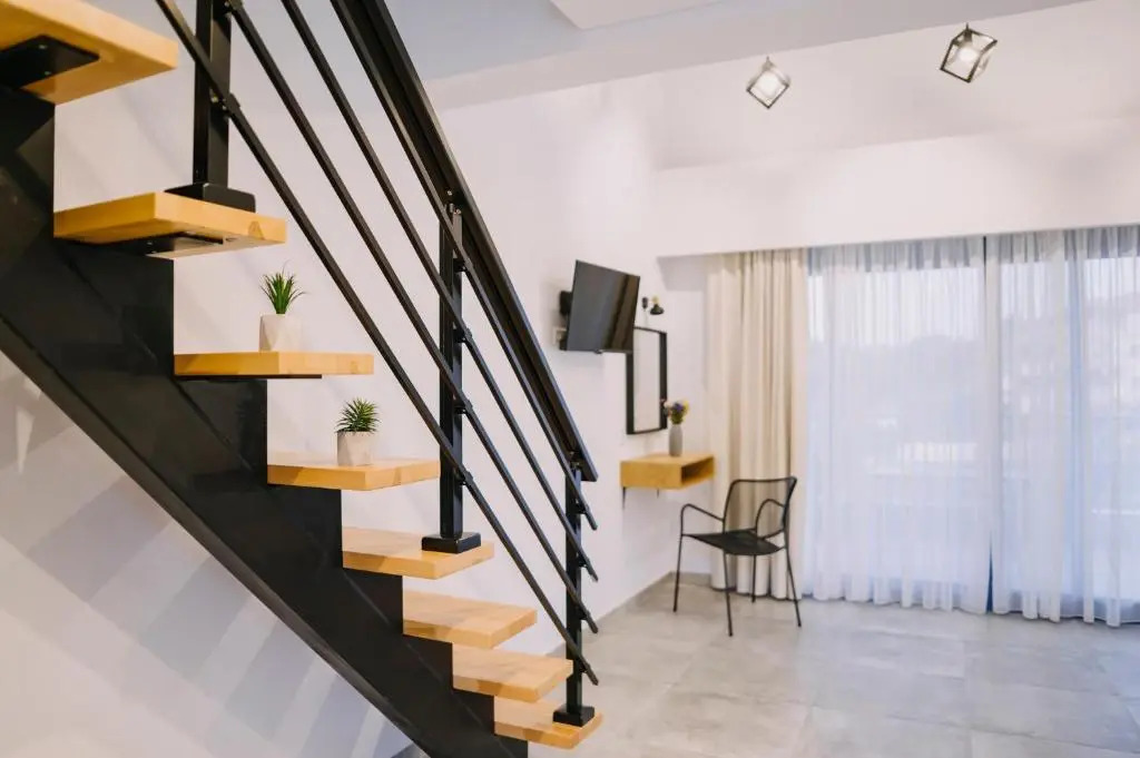 BLUE STONE Luxury Suites