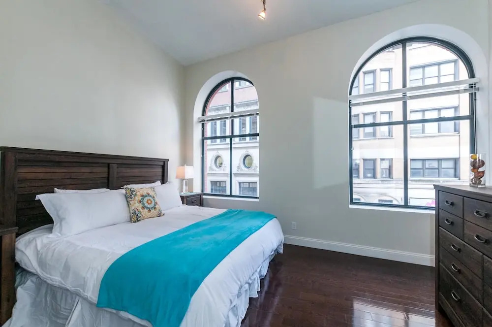 BOS001 2 Bedroom Apartment By Senstay