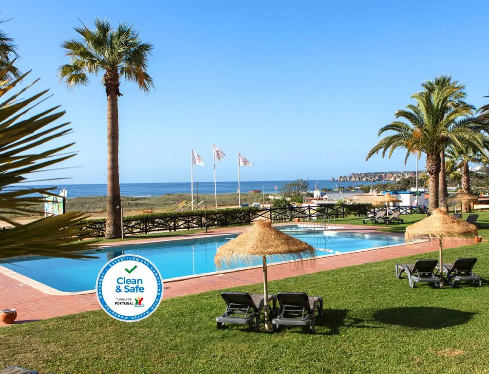 Апартаменты Meia Praia Lagos - Beach Club