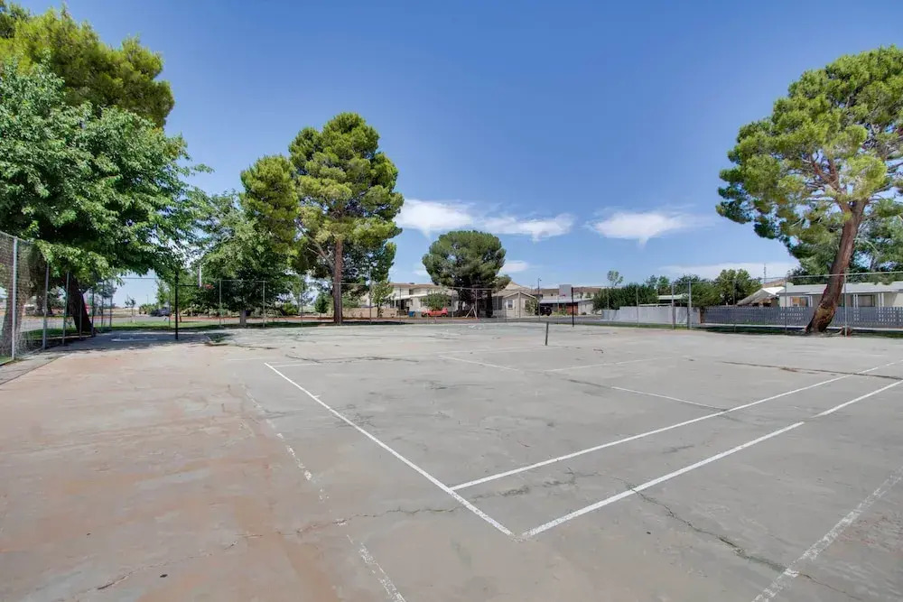 Rosamond Vacation Rental w/ Grill, Near Vineyards!