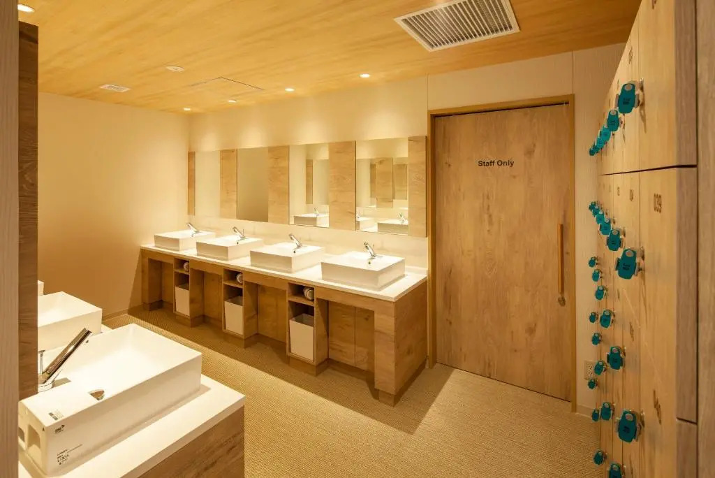 Y's Cabin & Hotel Naha Kokusai Dori