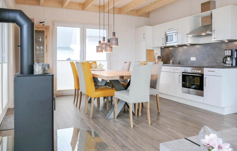 Lovely Home In Ostseeresort Olpenitz With Sauna