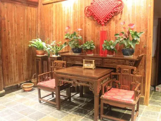 Xiangyunge Country Homestay