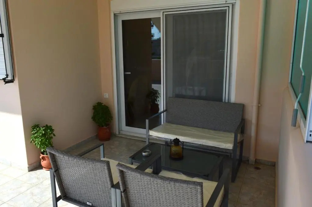 Roula's Apartment 1