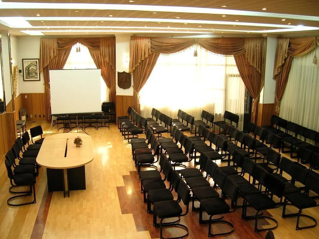 Claudia Hotel