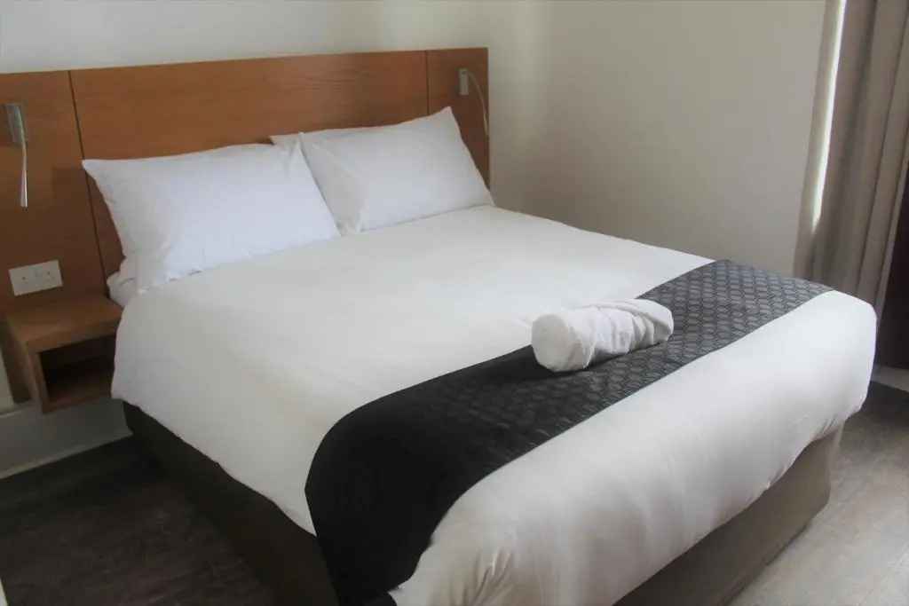 Park Hotel & Apartments