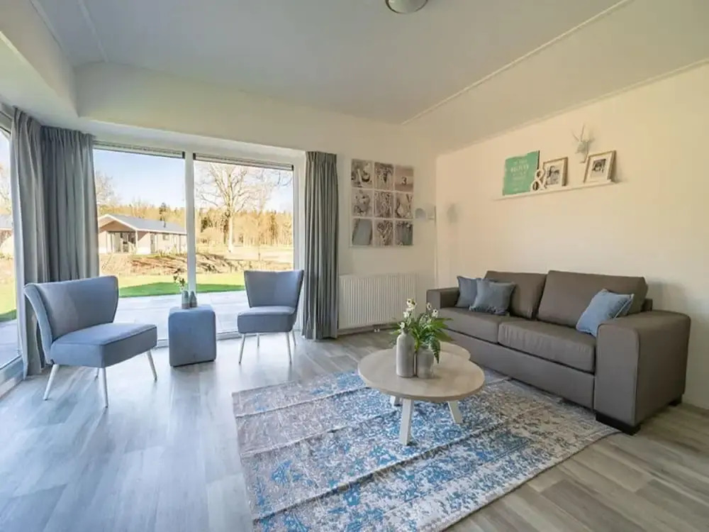 Comfy Chalet With Dishwasher, the Efteling at 2 km