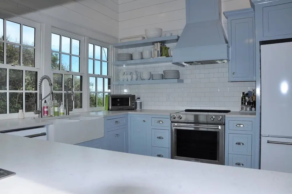 Delta House - 6 Br Home